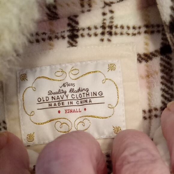 Old Navy Girl's Size XS Cream Hooded Vest with Faux Fur Trim. Athleisure - Picture 2 of 7